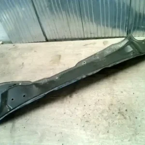 Azonnal elérhető VW POLO VI. 05-09 Levélrács tartó bontott alkatrész