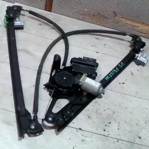 Azonnal elérhető VW SHARAN 00-10 Jobb első ablakemelő szerkezet elektromos bontott alkatrész