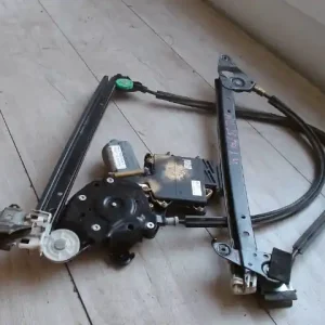 Árengedmény VW SHARAN 00-10 Jobb hátsó ablakemelő szerkezet elektromos bontott alkatrész