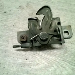 Ajánlat VW SHARAN 95.08-00.04 Motorháztető zár bontott alkatrész