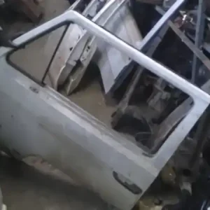 VW T2 Bal első ajtó. bontott alkatrész Ajánlat