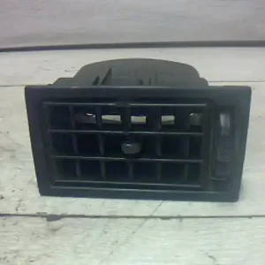 VW T4 -96 Szellőző bal bontott alkatrész Korlátozott ajánlat