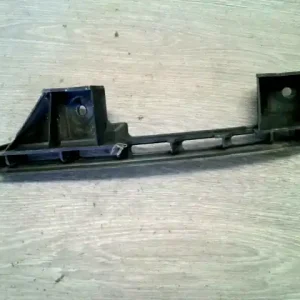 VW Touran 2003.04.01-2006.11.30 Jobb első lökhárító tartó bontott alkatrész Biztonságos vásárlás