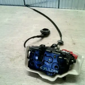 VW Touran 2003.04.01-2006.11.30 Jobb hátsó ajtó zárszerkezet központi záras bontott alkatrész Ingyenes szállítás