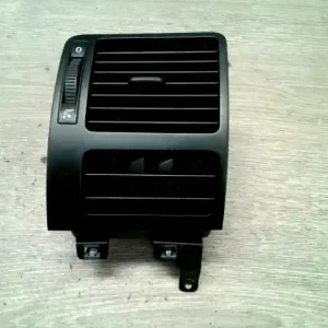 VW Touran 2003.04.01-2006.11.30 Szellőző bal bontott alkatrész Szuper akció