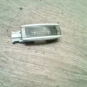 VW Touran 2003.04.01-2006.11.30 Utastér világítás első bontott alkatrész Outlet