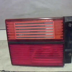 VW VENTO Bal belső hátsó lámpa 5 ajtósbontott alkatrész Azonnali szállítás