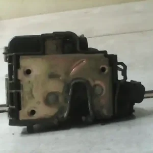 VW VENTO Bal hátsó ajtó zárszerkezet központi záras központizáras 4 csatlakotosbontott alkatrész Bestseller