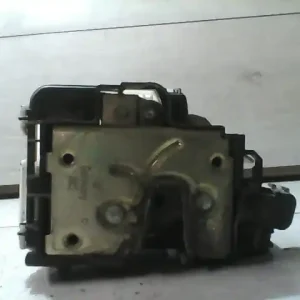 Árcsökkenés VW VENTO Bal hátsó ajtó zárszerkezet központi záras központizárasbontott alkatrész