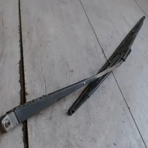 WARTBURG 1,3 Ablaktörlő kar jobb első bontott alkatrész Olcsóbb