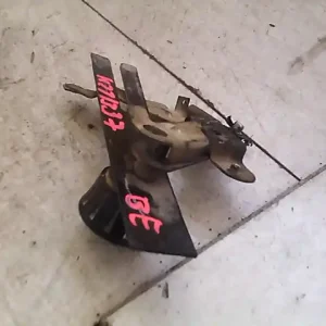 Különleges ajánlat WARTBURG 1,3 Bal első belső kilincs bontott alkatrész