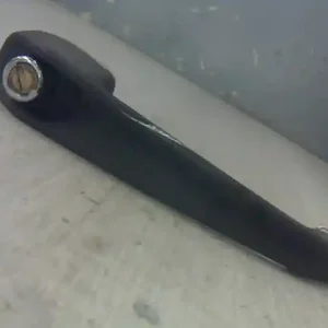 Akció WARTBURG 1,3 Bal első külső kilincs bontott alkatrész