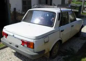 Prémium WARTBURG 1,3 Bal hátsó ajtóüveg bontott alkatrész