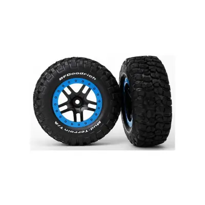 Szezonális akció Traxxas kerék 2.2/3.0", disk SCT Split-Spoke fekete-kék, gumi KM2 (2)