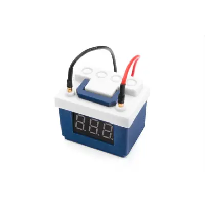 Akkumulátor feszültségjelzővel kék küldemény 1/10 Kedvezményes ár
