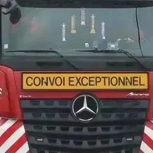 Túlméretes szállítmány matrica CONVOI EXCEPTIONNEL 120x20 cm Exkluzív ajánlat